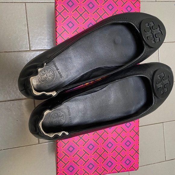 Tory Burch Minnie Travel Ballet with logo, size 7M - Picture 1 of 8